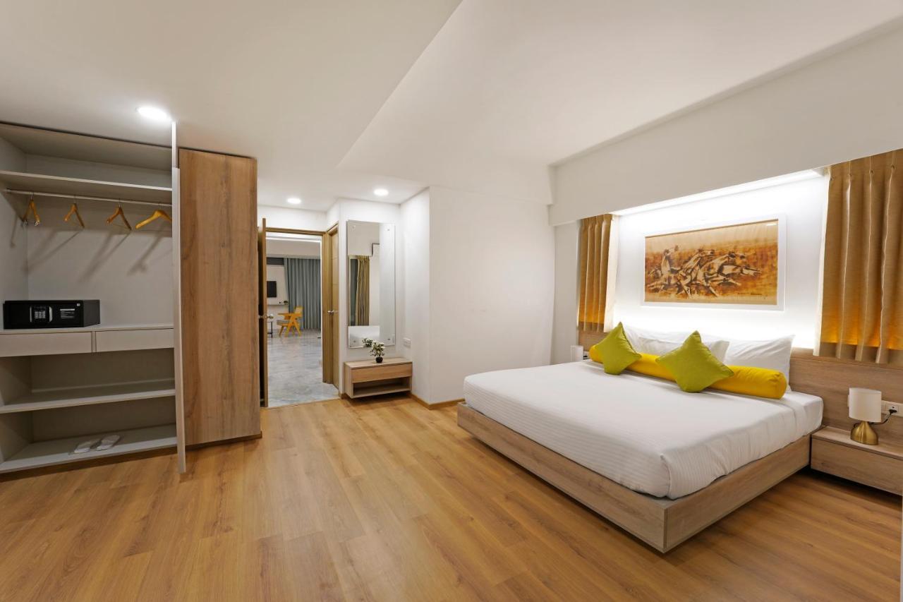Nest By Rivido Apart Hotel, Bannerghatta Road Bangalore Eksteriør bilde